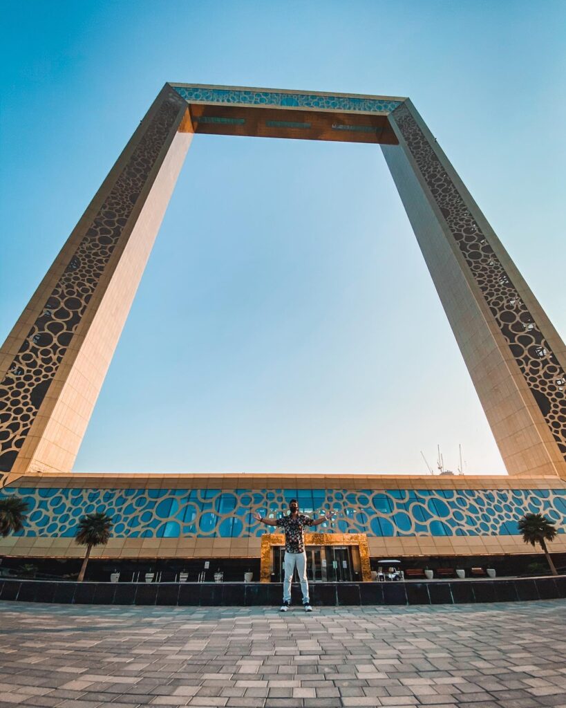 Dubai-Frame-from-Below 